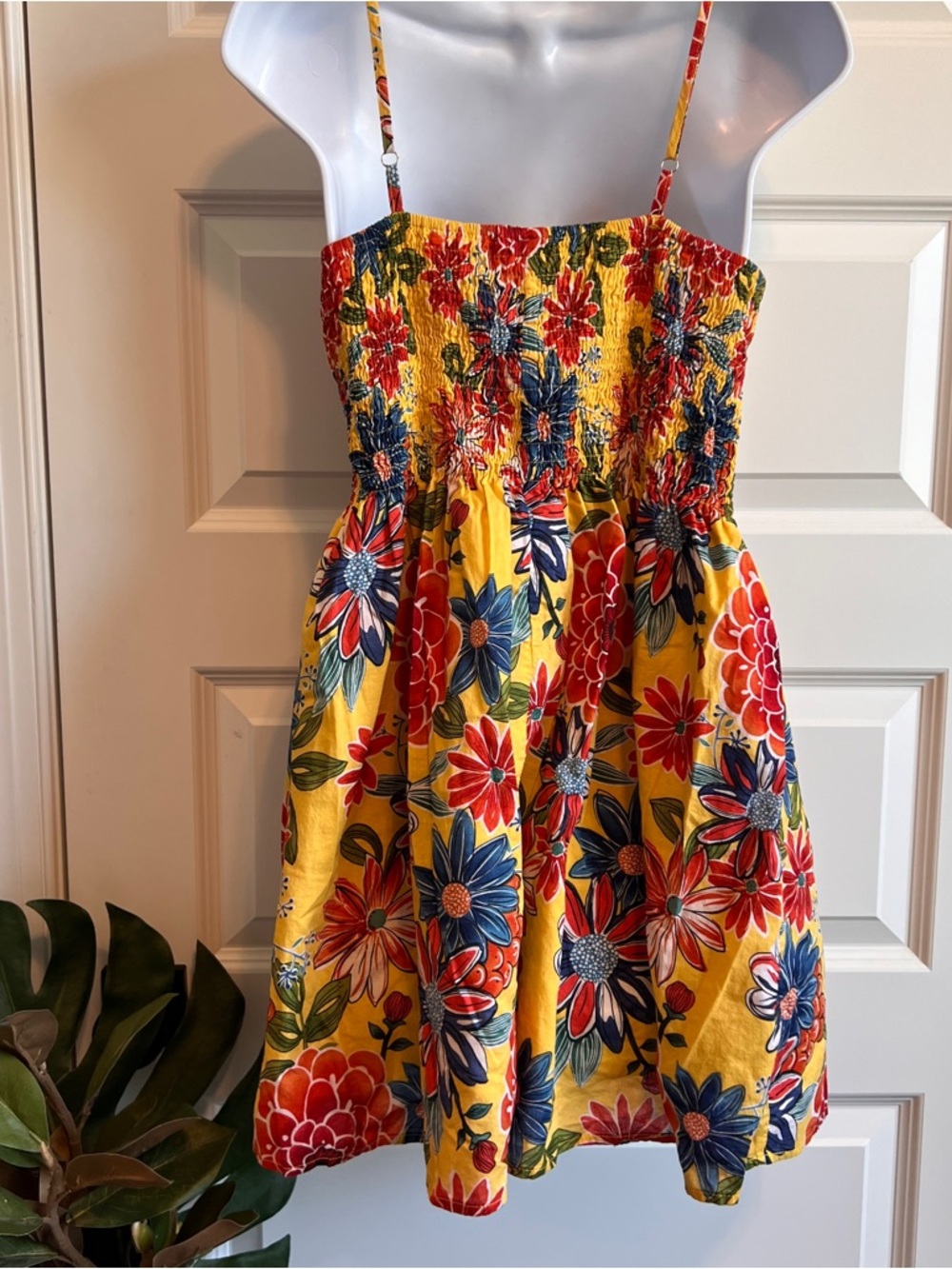 3/$25 XHILARATION Mini Sundress Smocked Size Medium - Picture 2 of 5